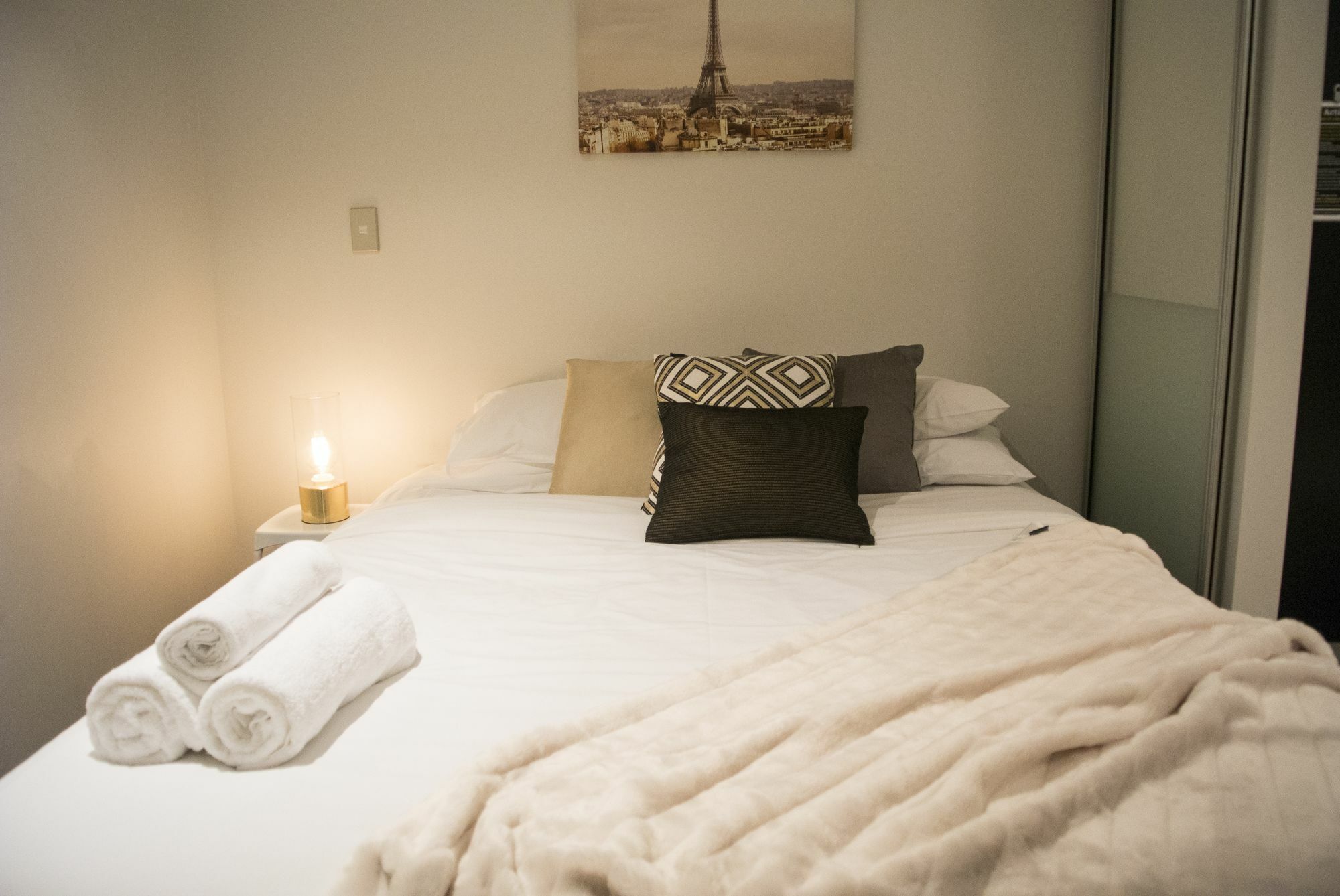 Brand New Apartment With Pool & Gym Auckland Eksteriør bilde