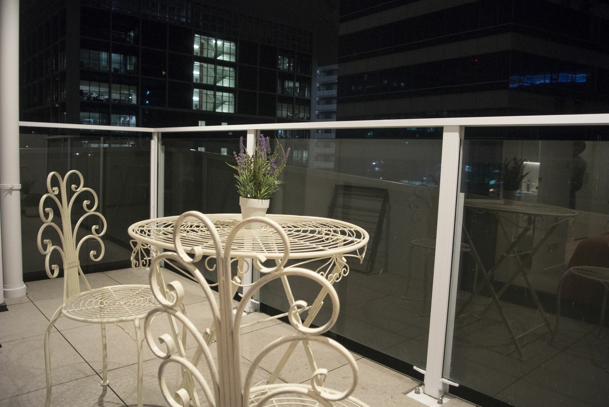 Brand New Apartment With Pool & Gym Auckland Eksteriør bilde